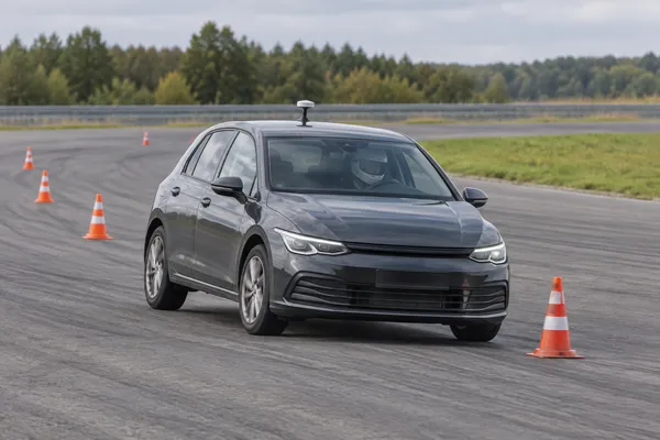 Application illustration: Precision test-track trajectories